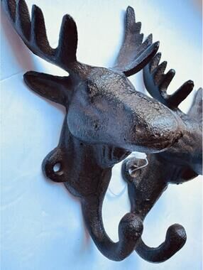 Rustic Moose Head Pair Cast Iron Coat Hook Rack